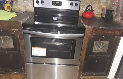 San Miguel House | Wake Up to Breakfast with Toucans and Monkeys