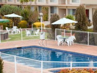 Queanbeyan Hotel | Explore BreakFree Queanbeyan: Family-Friendly with Pool