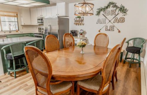 Plumas Eureka Estates House | Experience Summer Bliss at Our Mountain Home by the River