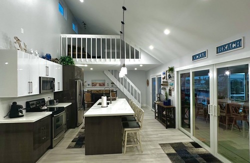 Gulf Cove House | Unforgettable Views with Spa & Hot Tub Amenities