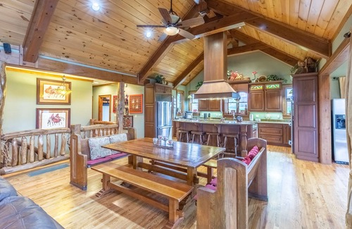 River Ridge House | Cozy Riverfront Home with Game Room & Pet-Friendly Vibes