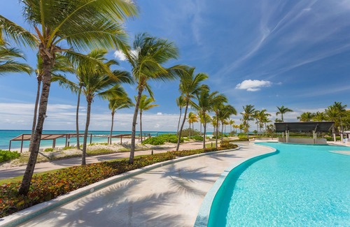 Punta Cana Condo | Oceanfront Penthouse at Breathless 4You - Guest Rated 10/10