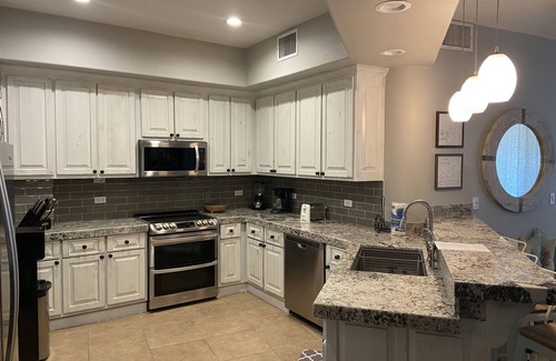 La Choya Condo | Oceanfront 2BR Condo at Bella Sirena with Pool & Spa