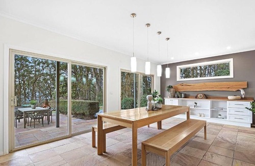 Ferny Creek House | Discover Highview Hermitage: Family-Friendly Retreat