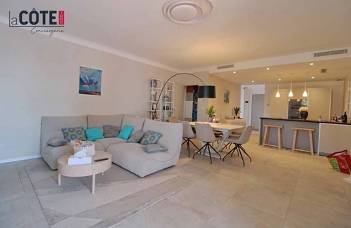 Ensues-la-Redonne Villa | Unforgettable Luxury Villa with Ocean Views and Spa