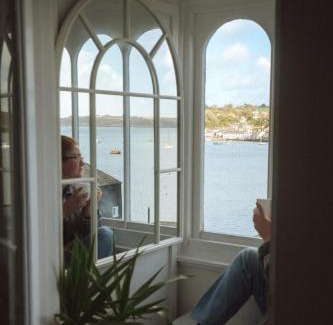 Mylor Churchtown House | Pet-Friendly Haven: The Old Fishermans Townhouse Awaits