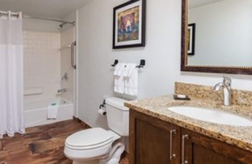 Red River Resort | Unforgettable Views and Family-Friendly Amenities Await!