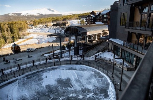 Breckenridge Condo | Experience Ski-in/Ski-out Bliss at Grand Colorado on Peak Eight