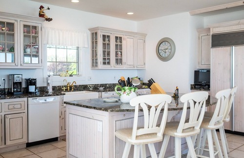 Montauk House | Oceanfront Retreat with Pool and Spa - Rated 10/10!