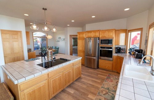 Florence House | Serene Oceanfront Retreat with Spa & Pet-Friendly Amenities