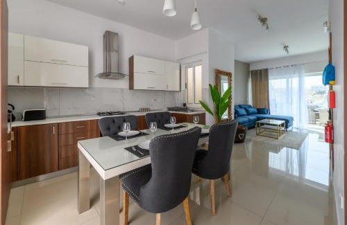 Tal-Ghoqod Apartment | Exquisite Penthouse at Crimson Court - 10/10 Guest Rated