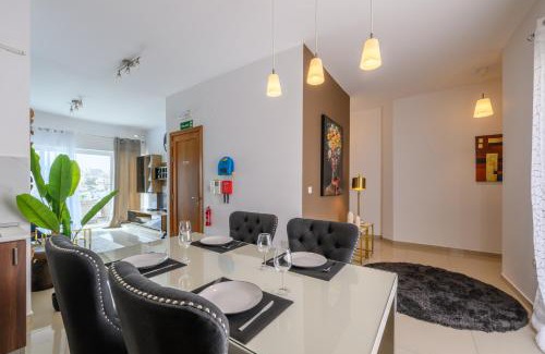 Tal-Ghoqod Apartment | Exquisite Penthouse at Crimson Court - 10/10 Guest Rated