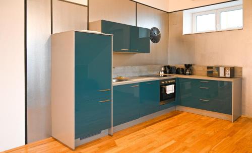 Margareten Apartment | Discover Residence Naschmarkt: Family-Friendly Retreat