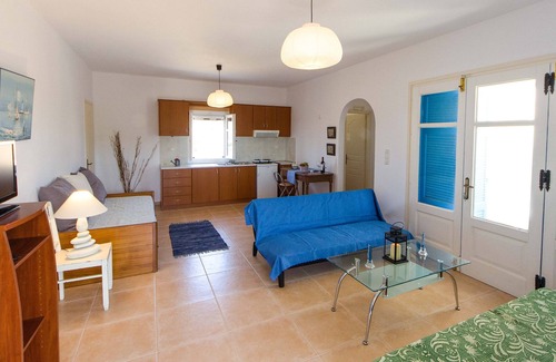 Naxos Villa | Stunning Sunset Views Steps from the Beach and Pool
