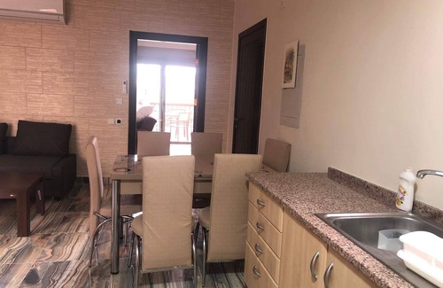 Aqaba Apartment | Experience Breathtaking Views of the Red Sea & Top Amenities