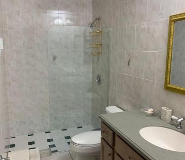 Fitches Creek Apartment | Scenic View Villa: Child-Friendly Retreat with 9.3 Rating