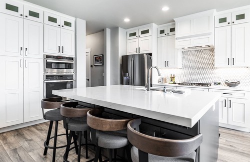 Park City House | Stunning Valley Views in a New 4BR Townhome - Rated 10/10