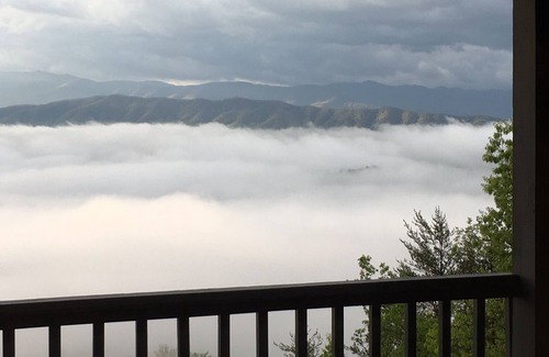 Sevierville Cabin | Enjoy Scenic Smoky Mountain Views Near Gatlinburg