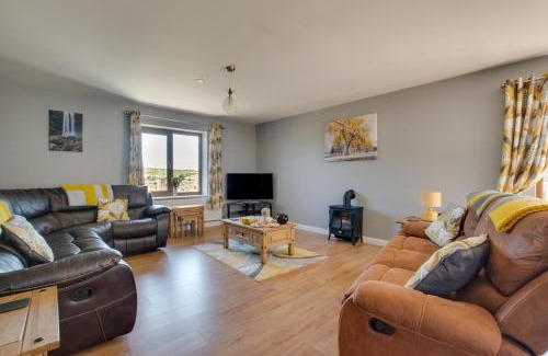 Coelbren House | Discover Breconview Lodge: Family & Pet-Friendly Retreat