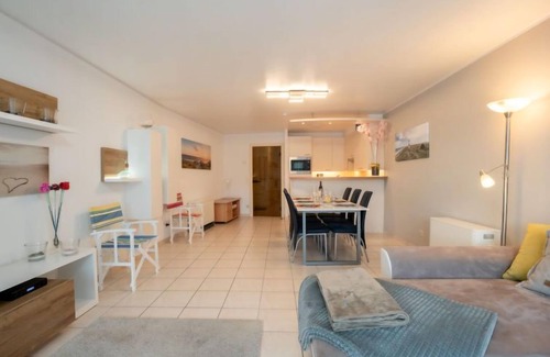Bredene Apartment | Beachfront Breduynia with Spa & Ocean Views Await You