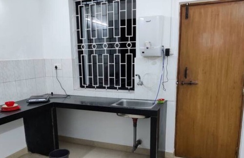 Guirim House | Cozy 2 BHK Retreat with Balconies and Child-Friendly Amenities