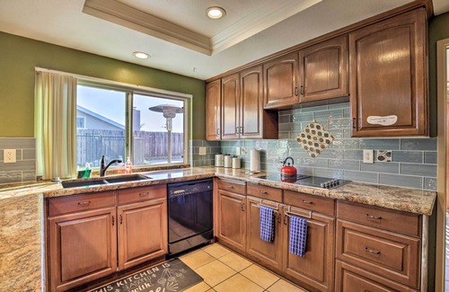 Lincoln Acres House | Relax by the Pool at Breeze Chula Vista with Game Room