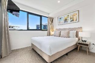 Mooloolaba Apartment | Discover Breeze Mooloolaba: 5-Star Oceanfront Retreat