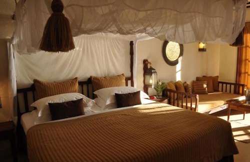 Dongwe Hotel | Experience Breezes Beach Club and Spa: 5-Star Oceanfront Retreat