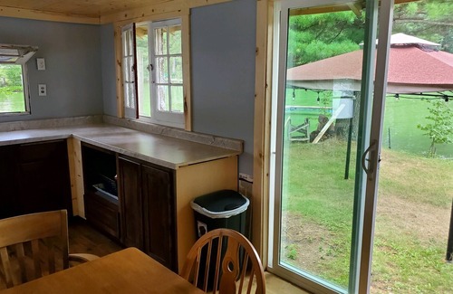 Chetek House | Idyllic Breezy Island: Family-Friendly with Kitchen Amenities