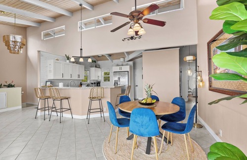 Kailua-Kona House | Exceptional 5BR Ocean View Oasis with Pool & Spa