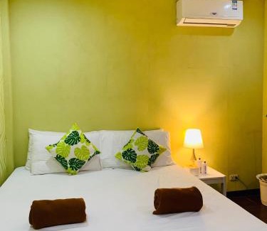 Tagaytay Villa | Pet-Friendly Breezy Tagaytay Resthouse with Pool & Hot Tub