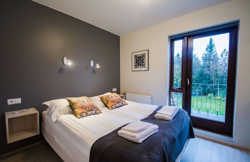 Laugaras House | Experience Brekkugerdi Guesthouse: Rated 9.6/10 with Breakfast