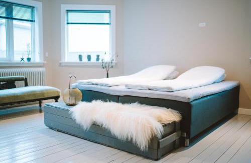 Klaksvik Apartment | Brekkustova - Guest Rated 9.2 & Family-Friendly Retreat
