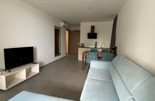 Zadvarje Apartment | Brela 15, Sunrise1a