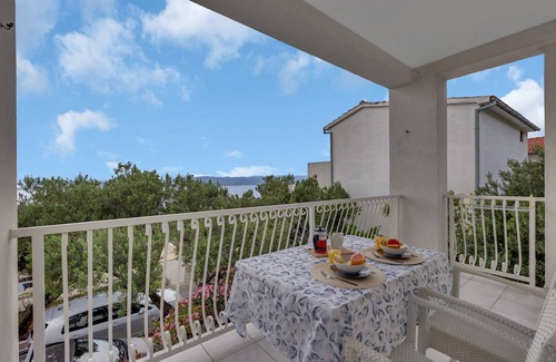 Brela Apartment | Brela Fewo A3: Oceanfront Bliss with Breathtaking Views