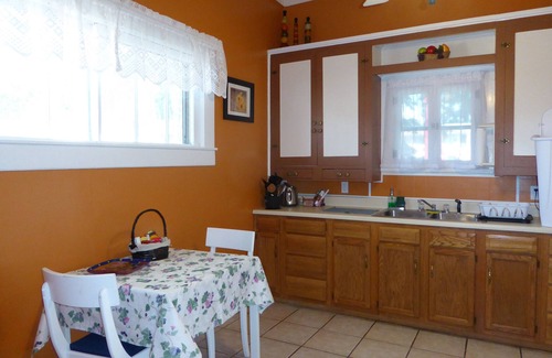 Carlsbad House | Exceptional Brennan House: Family-Friendly with Breakfast & Kitchen