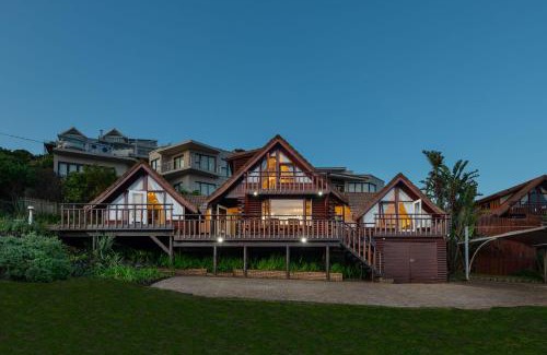 Brenton-on-Sea Cabin | Ocean View Escape at Brenton on Sea Chalet - 9/10 Rated