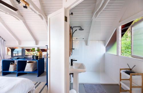 Brenton-on-Sea Cabin | Ocean View Escape at Brenton on Sea Chalet - 9/10 Rated