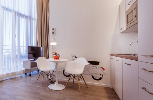Friedenheim Apartment | Discover Brera Serviced Apartments München West with Breakfast