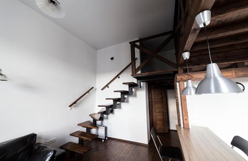 Brest Apartment | Budget-Friendly Brestappart Loft with 9/10 Guest Rating