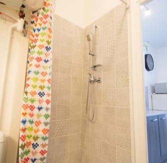 La Mure Apartment | Cozy Breuil Station Studio with Restaurant & Family Amenities