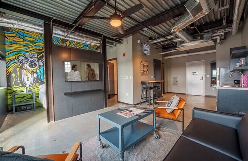 Fargo Hotel | Discover Brewhalla Hotel: Top-Rated Family-Friendly Stay