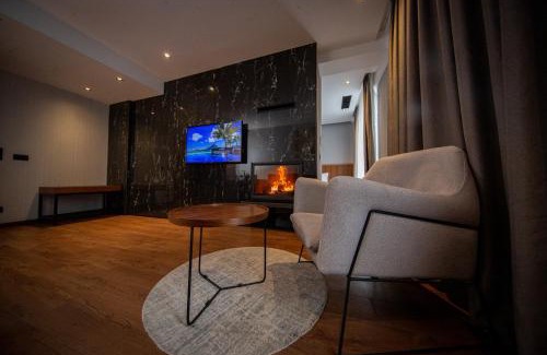 Brezovice Hotel | Indulgent Brezovica Hotel & SPA with Oceanfront Amenities