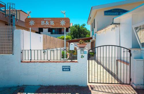 Golfo Aranci Bed & Breakfast | Oceanfront Brezza B&B: Family-Friendly with Great Views