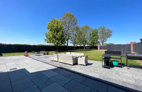 Driffield House | Experience Brian’s Escape: Pet-Friendly Getaway Awaits