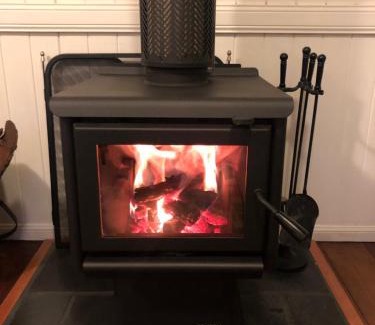 Stanthorpe House | Discover Briar Rose Cottages: Pet-Friendly Retreat with 10/10 Reviews
