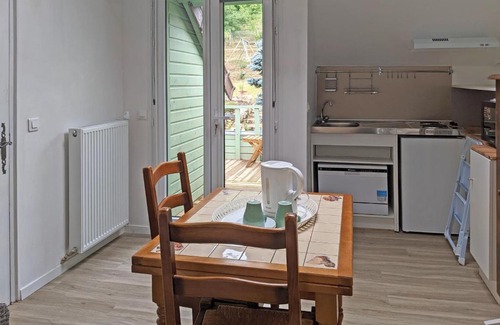 Briare Apartment | Cozy Retreat at Briare by the Canal