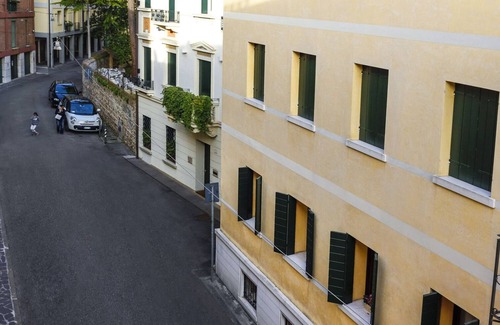 Treviso Apartment | Exceptional Brick House Treviso: Pool & Breakfast Included!