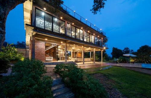 Bukit Tinggi Villa | Discover Brickhouse Bukit Tinggi with Pool & Family-Friendly Amenities