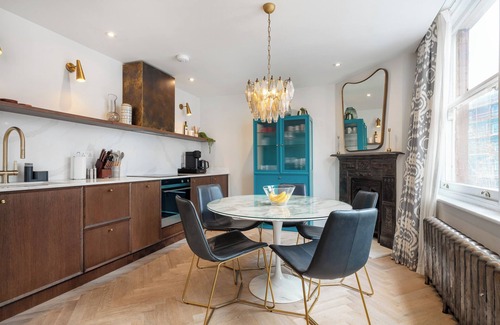 London City Centre Apartment | Brickwork heaven